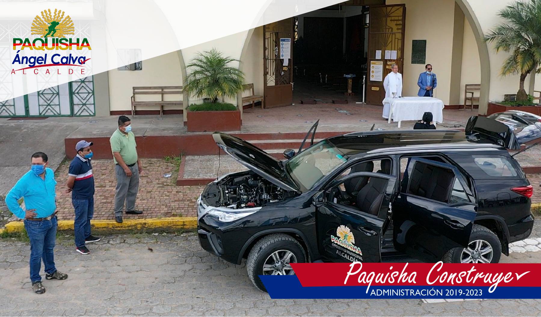 Bendición del vehículo oficial marca TOYOTA FORTUNER