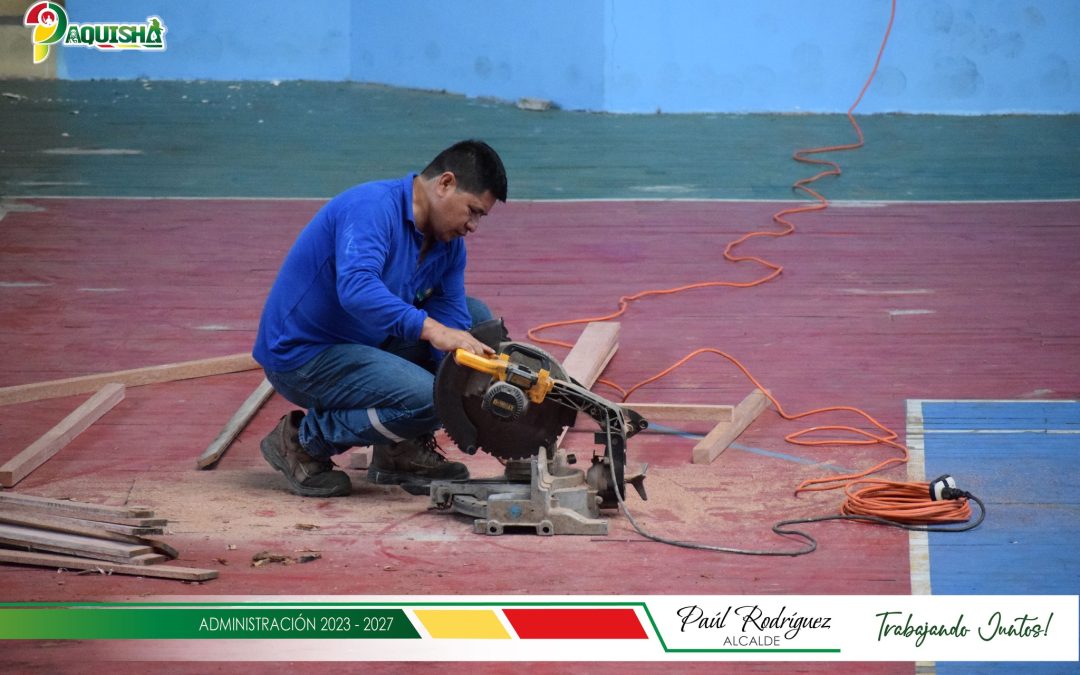 TRABAJOS DE MANTENIMIENTO EN EL COLISEO DE LA CIUDAD DE PAQUISHA