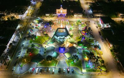 Con faroles y luces, Paquisha encendió la Navidad 2025