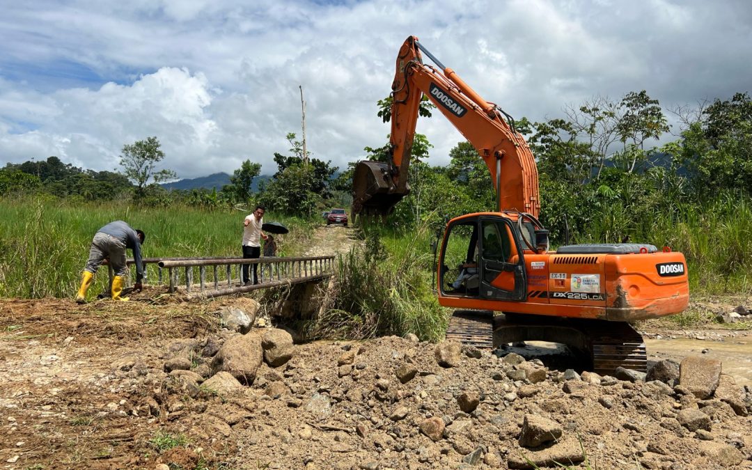 GAD MUNICIPAL DE PAQUISHA INTERVIENE CON EL PLAN EMERGENTE DE LLUVIAS